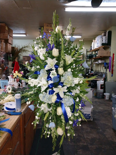 Florist «Village Flowers & Gifts», reviews and photos, 527 W Lodi Ave, Lodi, CA 95242, USA