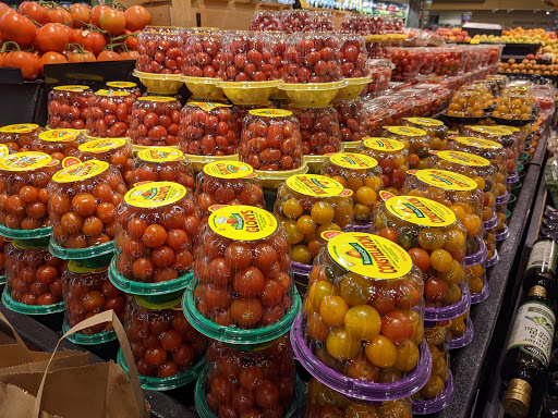 Grocery Store «Safeway», reviews and photos, 1187 S Main St, Manteca, CA 95337, USA