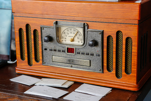 Beauty Salon «Midwest Beauty House», reviews and photos, 1969 Winnebago St, Madison, WI 53704, USA