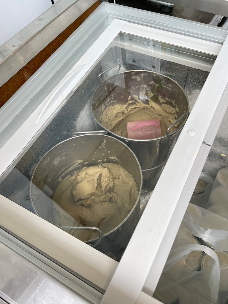 泥沙 綠豆沙牛奶 NISSA Smoothie 週一公休 賣完會提早打烊喔 的照片