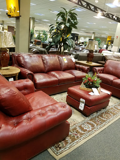 Furniture Store «The Dump Furniture Outlet», reviews and photos, 5700 NJ-42, Turnersville, NJ 08012, USA