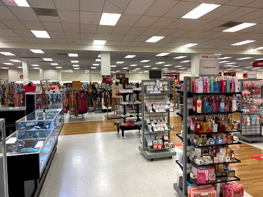Department Store «T.J. Maxx», reviews and photos, 125 Interstate Shop Center, Ramsey, NJ 07446, USA