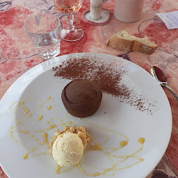 Photo n°22 de Restaurant - Le Beau Site logis au Lac Chambon à Chambon-sur-Lac ()