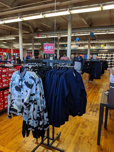 Shoe Store «New Balance», reviews and photos, 5 S Union St, Lawrence, MA 01843, USA