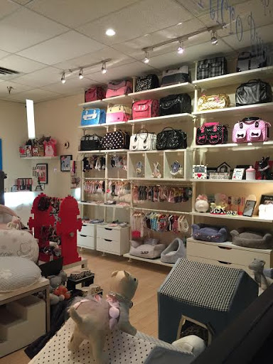 Pet Supply Store «Woof Woof Puppies & Boutique», reviews and photos, 29555 Northwestern Hwy, Southfield, MI 48034, USA