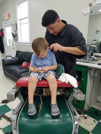 Barber Shop «Joshs Barber Shop», reviews and photos, 339 Middleboro Ave, East Taunton, MA 02718, USA