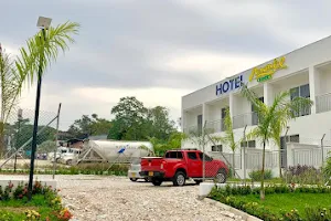 Hotel Montebello Doradal image