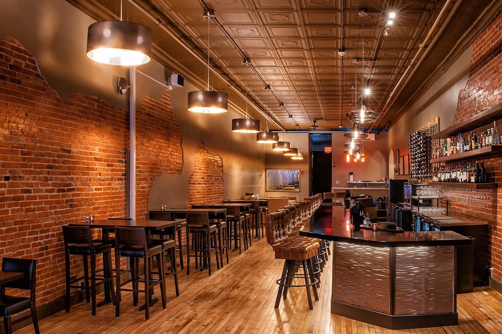 Provisions Lounge 49712