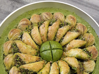 Sini Alâ Baklava