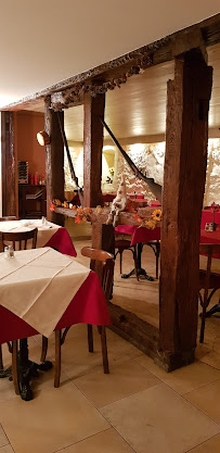 Atmosphère du Restaurant français Au Cheval Blanc Brunstatt à Brunstatt-Didenheim - n°4