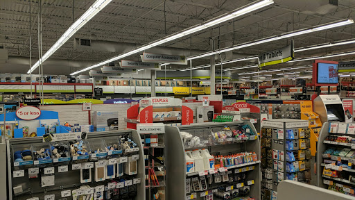 Office Supply Store «Staples», reviews and photos, 350 N Bedford Rd, Mt Kisco, NY 10549, USA