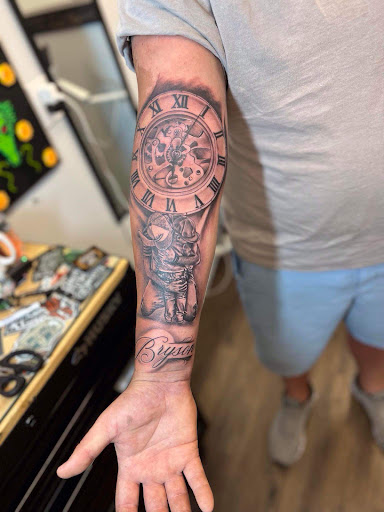 Explore compass tattoo ideas for men, creative tattoo ideas in Wallace, available at Artistic Abyss Tattoo Collective