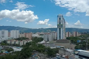 Torres De La Ceiba image