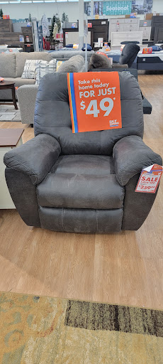 Shopping Mall «Plantation Point Shopping Center», reviews and photos, 6461 Plantation Center Dr, Raleigh, NC 27616, USA