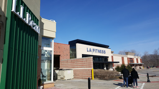 Department Store «Nordstrom Rack Legacy Village», reviews and photos, 25149 Cedar Rd, Lyndhurst, OH 44124, USA