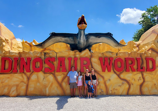 Amusement Center «Dinosaur World», reviews and photos, 711 Mammoth Cave Rd, Cave City, KY 42127, USA