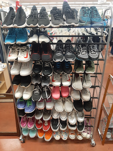 Thrift Store «St. Vincent de Paul Thrift Store & Donation Center, Livermore», reviews and photos