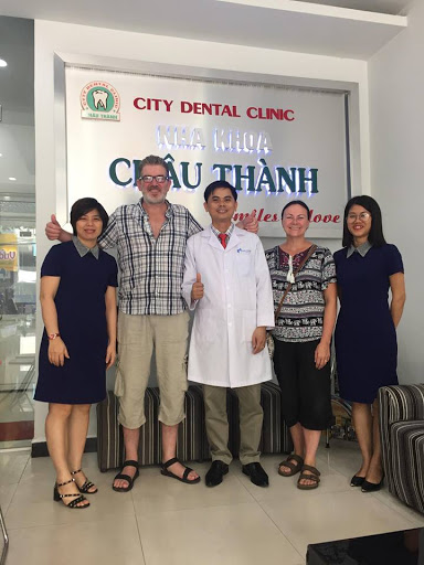 Gum specialists in Hanoi