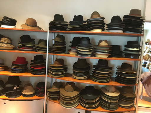 Manufacturas de Sombreros Delpiano