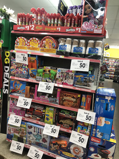 Discount Store «Dollar General», reviews and photos, 403 S Lake Dallas Dr, Lake Dallas, TX 75065, USA