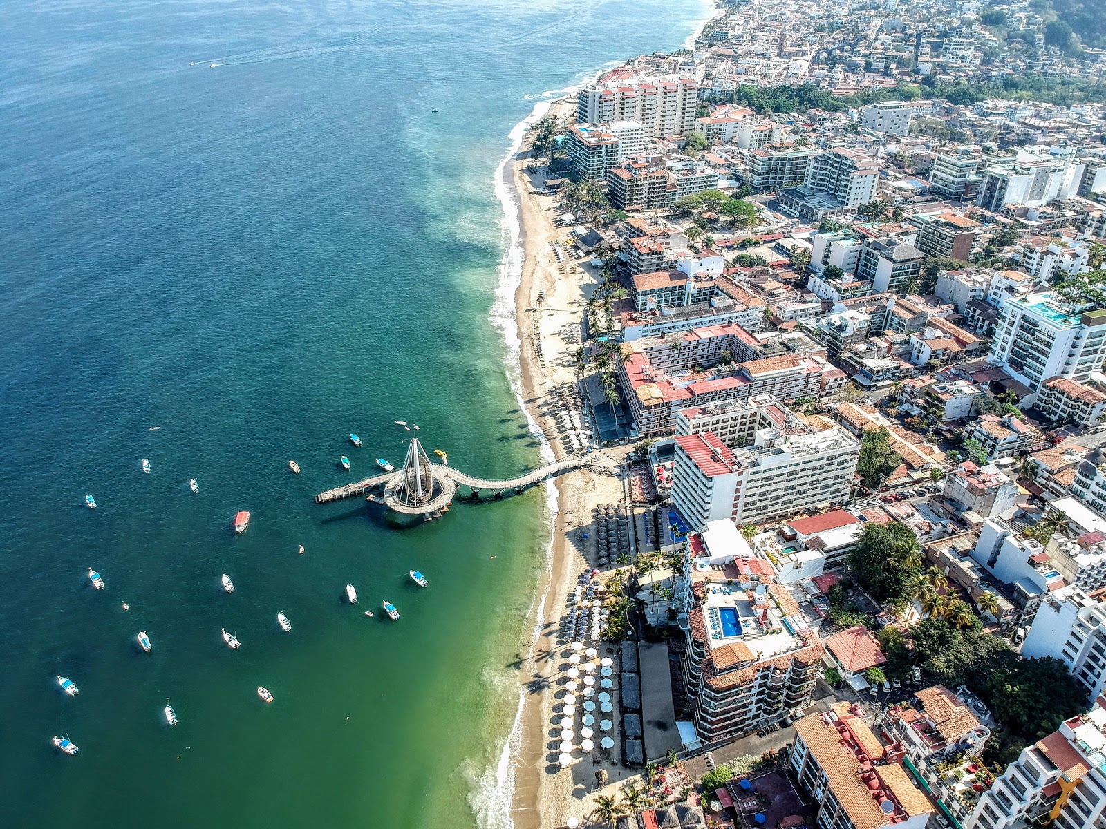 Fotografija Los Muertos beach priljubljeno mesto med poznavalci sprostitve