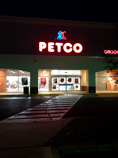 Pet Supply Store «Petco Animal Supplies», reviews and photos, 390 Universal Dr N, North Haven, CT 06473, USA