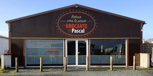 Photo 3 - Magasin Brocante ABCDE 17 Forges