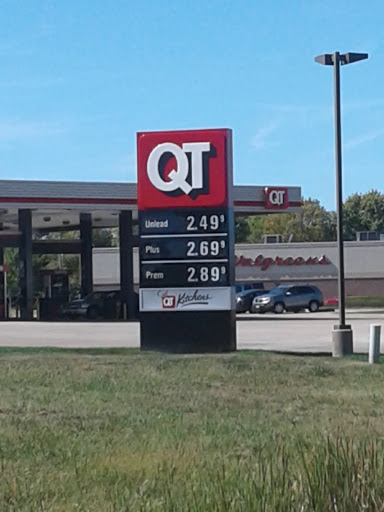 Gas Station «QuikTrip», reviews and photos, 605 W Bethalto Dr, Bethalto, IL 62010, USA