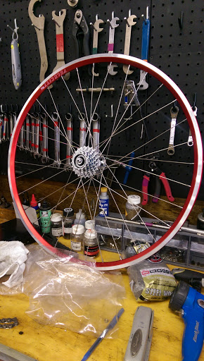 Bicycle Store «Cosmic Bikes Inc.», reviews and photos, 4641 N Milwaukee Ave, Chicago, IL 60630, USA