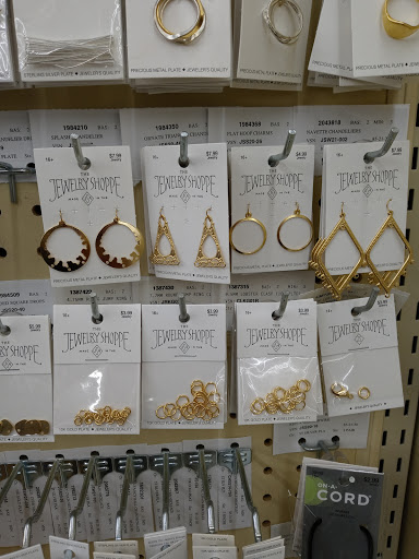 Craft Store «Hobby Lobby», reviews and photos, 2650 S I-35 Service Rd, Moore, OK 73160, USA