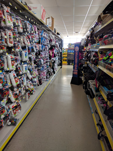 Discount Store «Dollar General», reviews and photos, 421 SE Gateway Dr, Grimes, IA 50111, USA