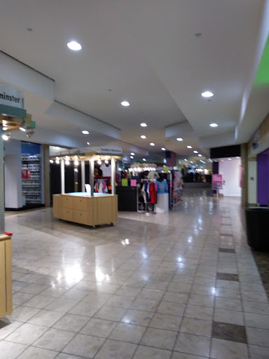 Shopping Mall «TownMall of Westminster», reviews and photos, 400 N Center St, Westminster, MD 21157, USA