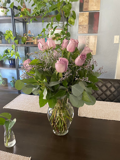 Florist «Urban Florist», reviews and photos, 5310 W 8th St, Los Angeles, CA 90036, USA