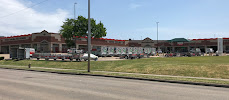 U-Haul Moving & Storage of S Fort Worth-Altamesa - Photo 7 - Car repair in Fort Worth, TX, Fort Worth