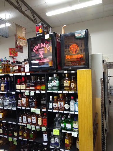 Liquor Store «Liquor City Uncorked», reviews and photos, 501 Crescent Ave, Covington, KY 41011, USA