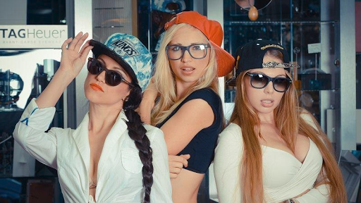 Royal Optix, 7516 3rd Ave, Brooklyn, NY 11209, USA, 