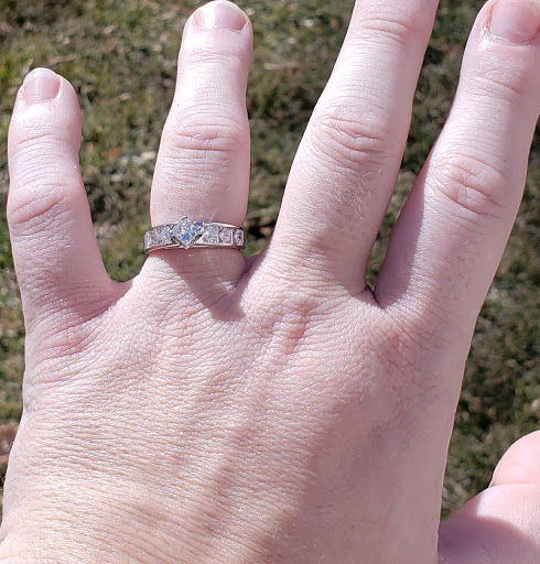 Jewelry Store «Morgan Jewelers», reviews and photos, 1201 N Hill Field Rd #1086, Layton, UT 84041, USA