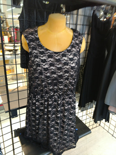 Thrift Store «The Salvation Army Family Store & Donation Center», reviews and photos