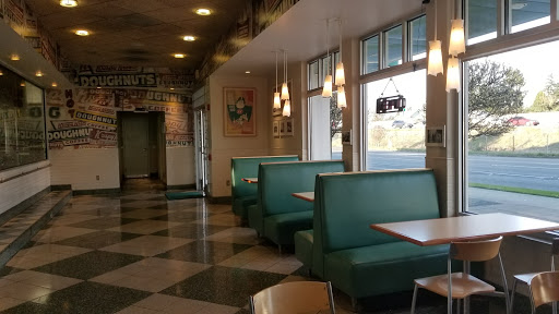 Bakery «Krispy Kreme Doughnuts», reviews and photos, 4302 Tacoma Mall Blvd, Tacoma, WA 98409, USA