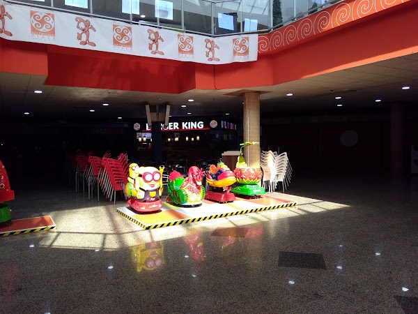 Imagen de Centro Comercial y de Ocio San Fernando Plaza (3 de 16)