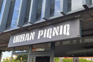 Urban Piqniq image