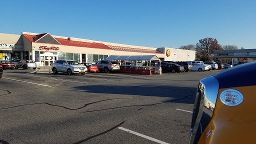 Grocery Store «ShopRite of Plainview- Morton Vill. Old Country Rd», reviews and photos, 1054 Old Country Rd, Plainview, NY 11803, USA