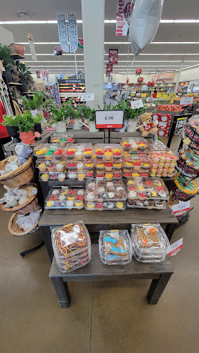 Supermarket «Hy-Vee», reviews and photos, 9400 E 350 Highway, Raytown, MO 64133, USA