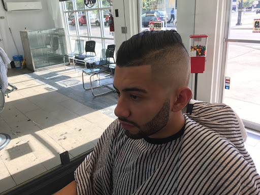 Barber Shop «TOP-NOTCH BARBERSHOP», reviews and photos, 205 N Julia St, Jacksonville, FL 32202, USA