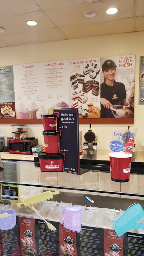 Ice Cream Shop «Cold Stone Creamery», reviews and photos, 15 Blake Blvd, Kissimmee, FL 34747, USA