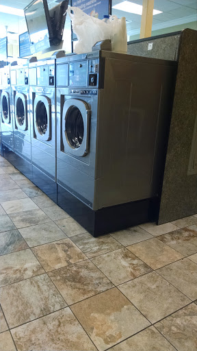 Coin Operated Laundry Equipment Supplier «Wash World Coin Laundry», reviews and photos, 9785 Q St, Omaha, NE 68127, USA