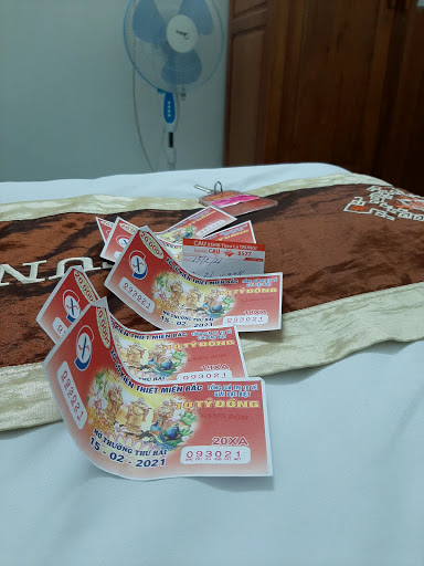 Khách Sạn Tùng Lâm