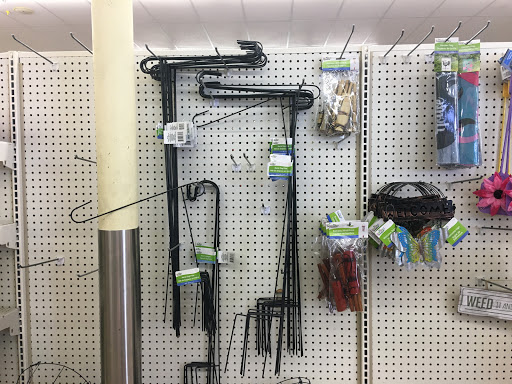 Dollar Store «Dollar Tree», reviews and photos, 8111 Steilacoom Blvd SW, Lakewood, WA 98498, USA