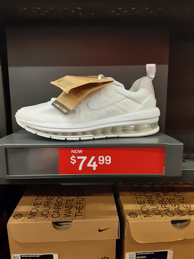 Sporting Goods Store «Nike Factory Store», reviews and photos, 20 City Blvd W #617, Orange, CA 92868, USA