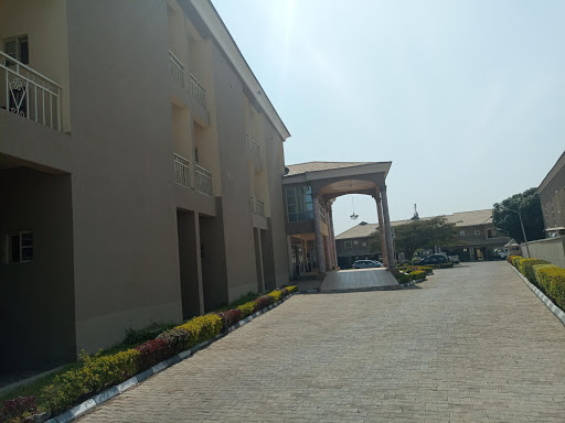 5L Restaurant & Catering Services, A7 Barkin Ladi Rd, Jos, Nigeria, Family Restaurant, state Plateau